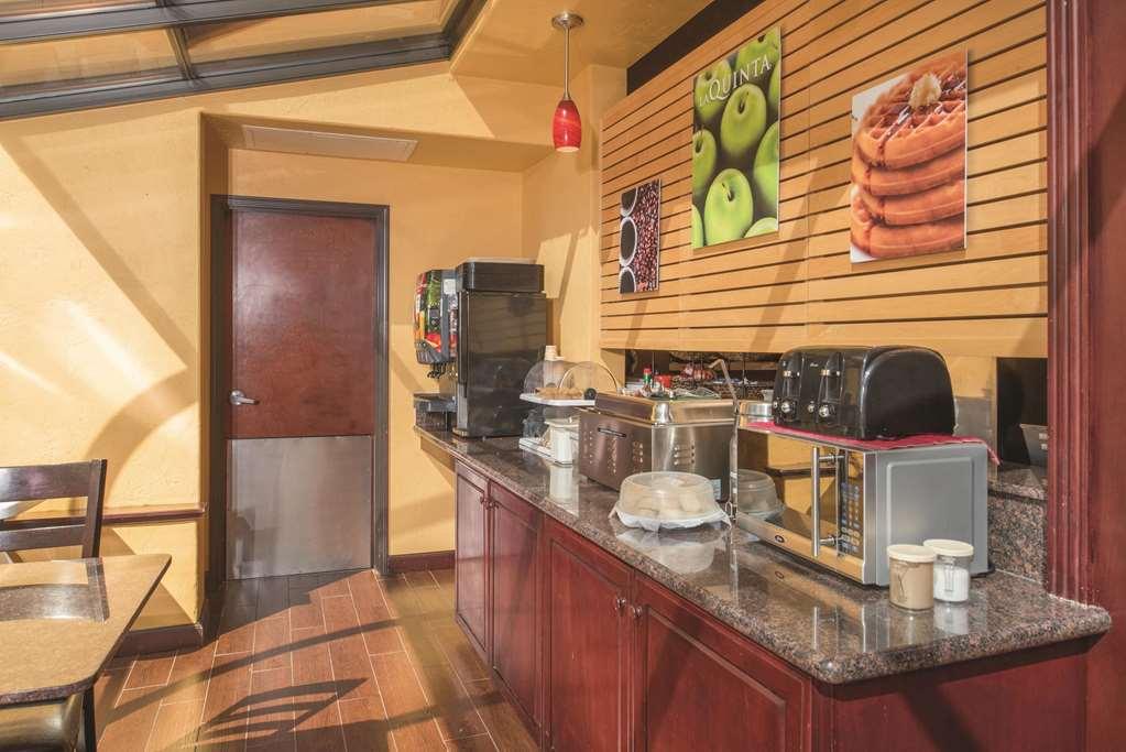 Best Western Plus Parkway Inn Wilsonville Exterior foto