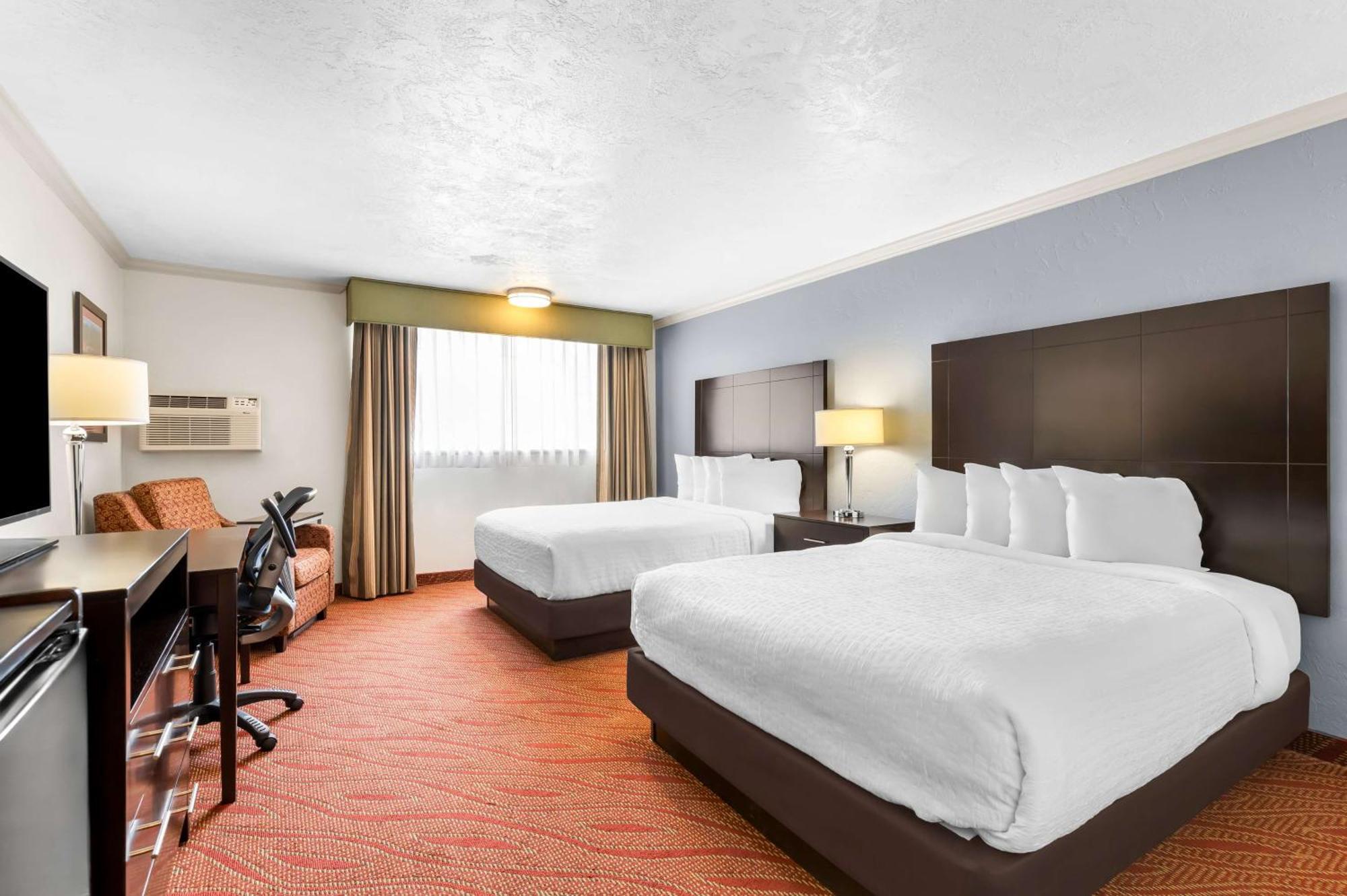 Best Western Plus Parkway Inn Wilsonville Exterior foto